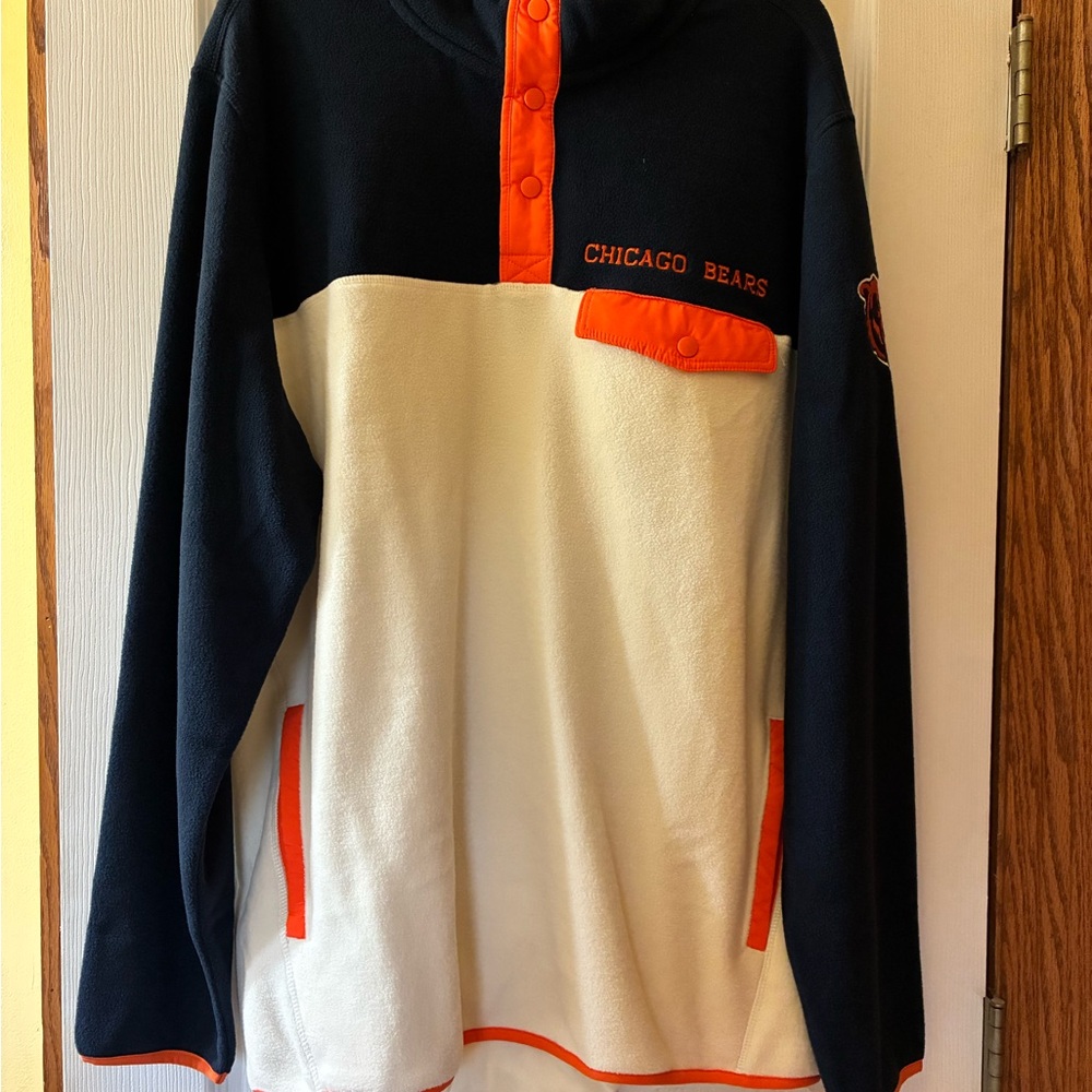 Chicago Bears Navy and Cream crewneck Darius Rucker edition